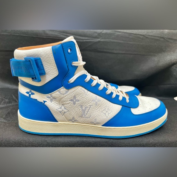 Louis Vuitton Rivoli Sneakers White and Blue. Sz 10 (preowned) accept offers - Picture 1 of 6